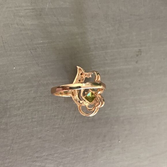 Gorgeous FJ Fallon Gold plate and Silver Olive Green CZ ring, Stamped - Picture 5 of 5